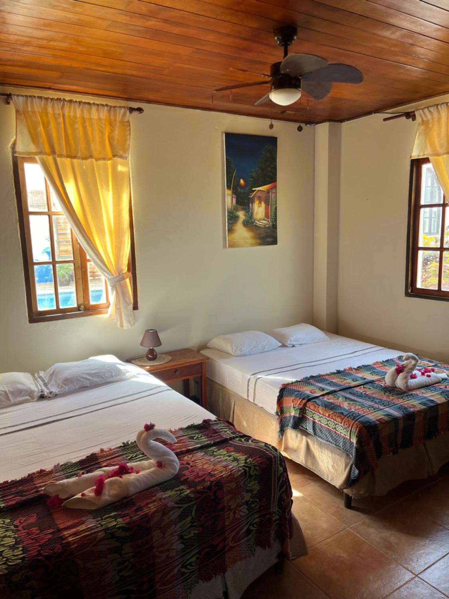 Beachside Stay At Villa Viyarte Сан-Хуан-дель-Сур Экстерьер фото